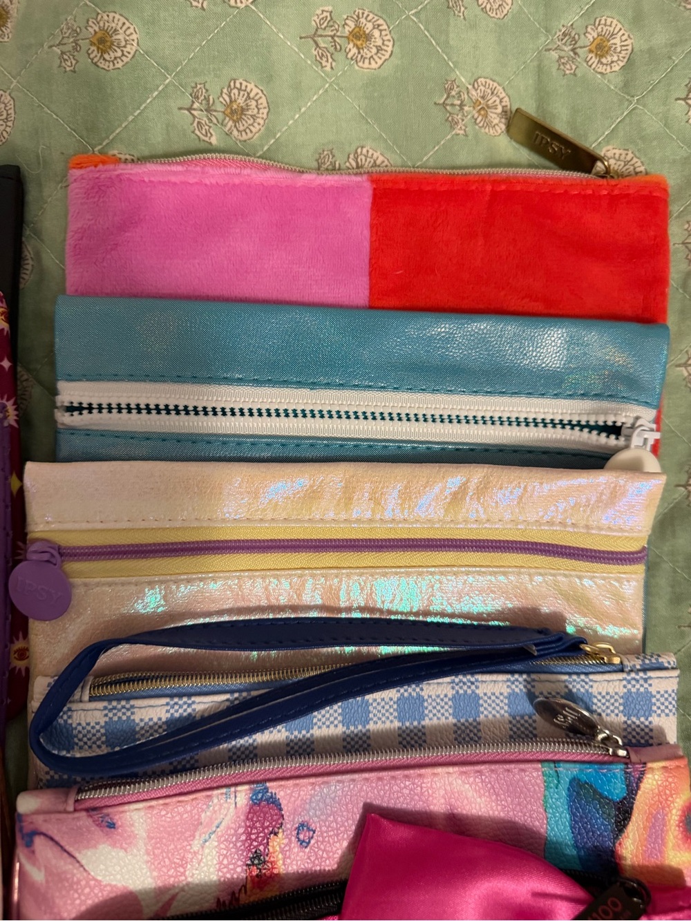 Ipsy Makeup Bags - Picture 5 of 10